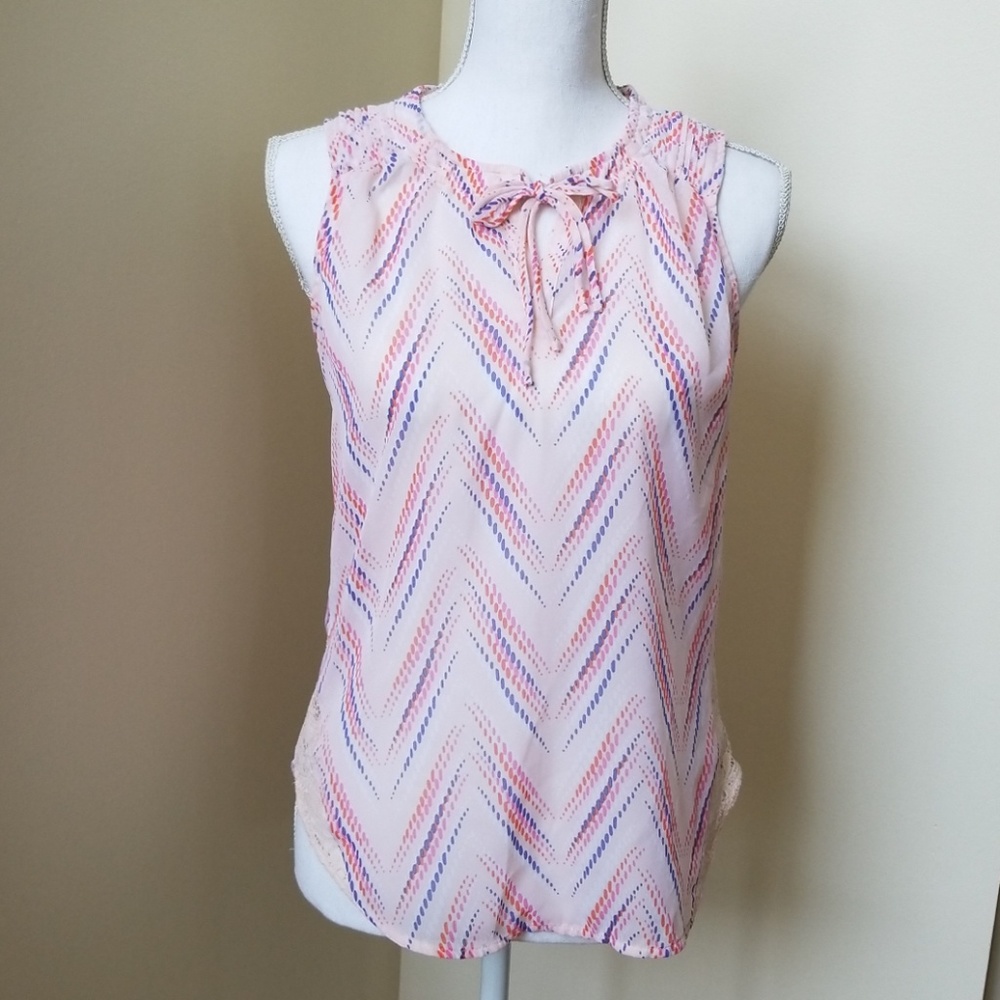 Candies  Front Tie Keyhole Sleeveless Top NWOT